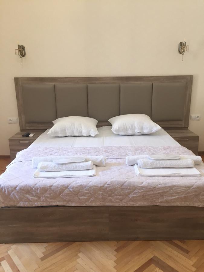 Guest House Rafael Tiflis Dış mekan fotoğraf